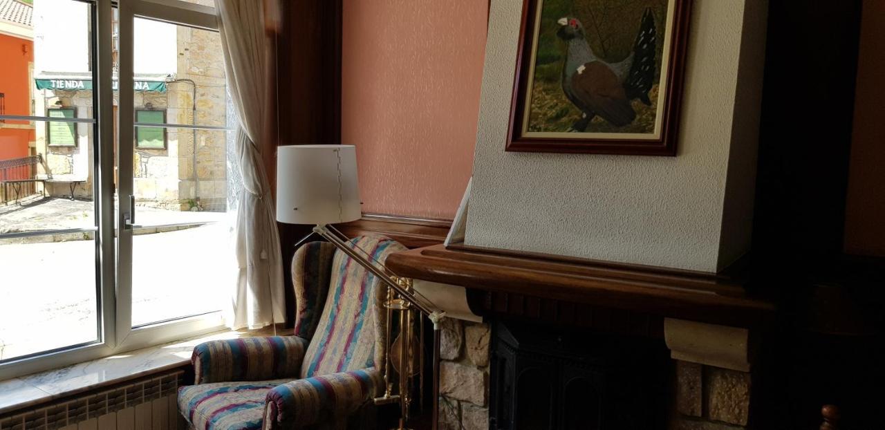 Hotel Naranjo De Bulnes Аренас де Кабралес Екстериор снимка